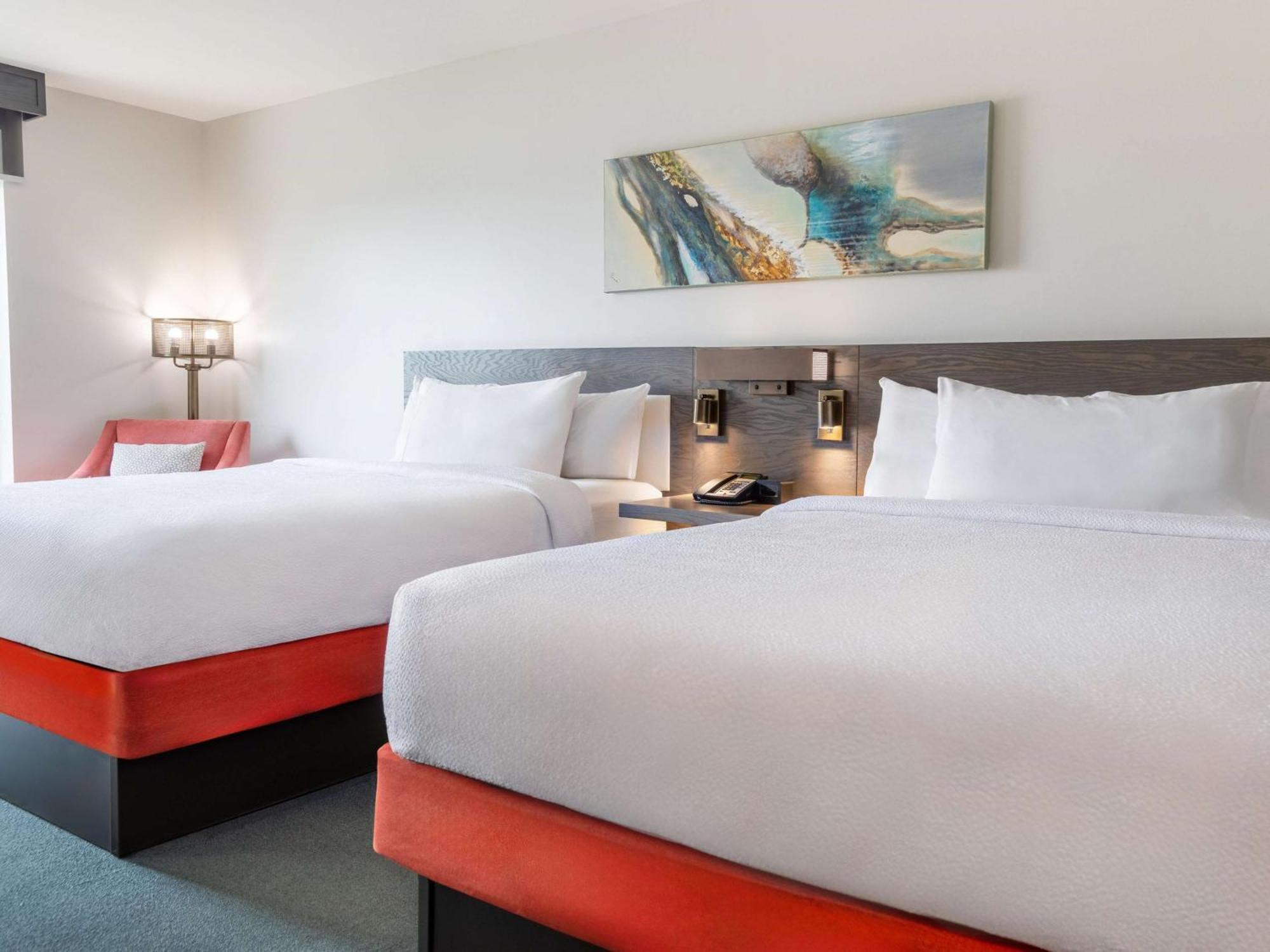 Hilton Garden Inn פרדריקטון מראה חיצוני תמונה