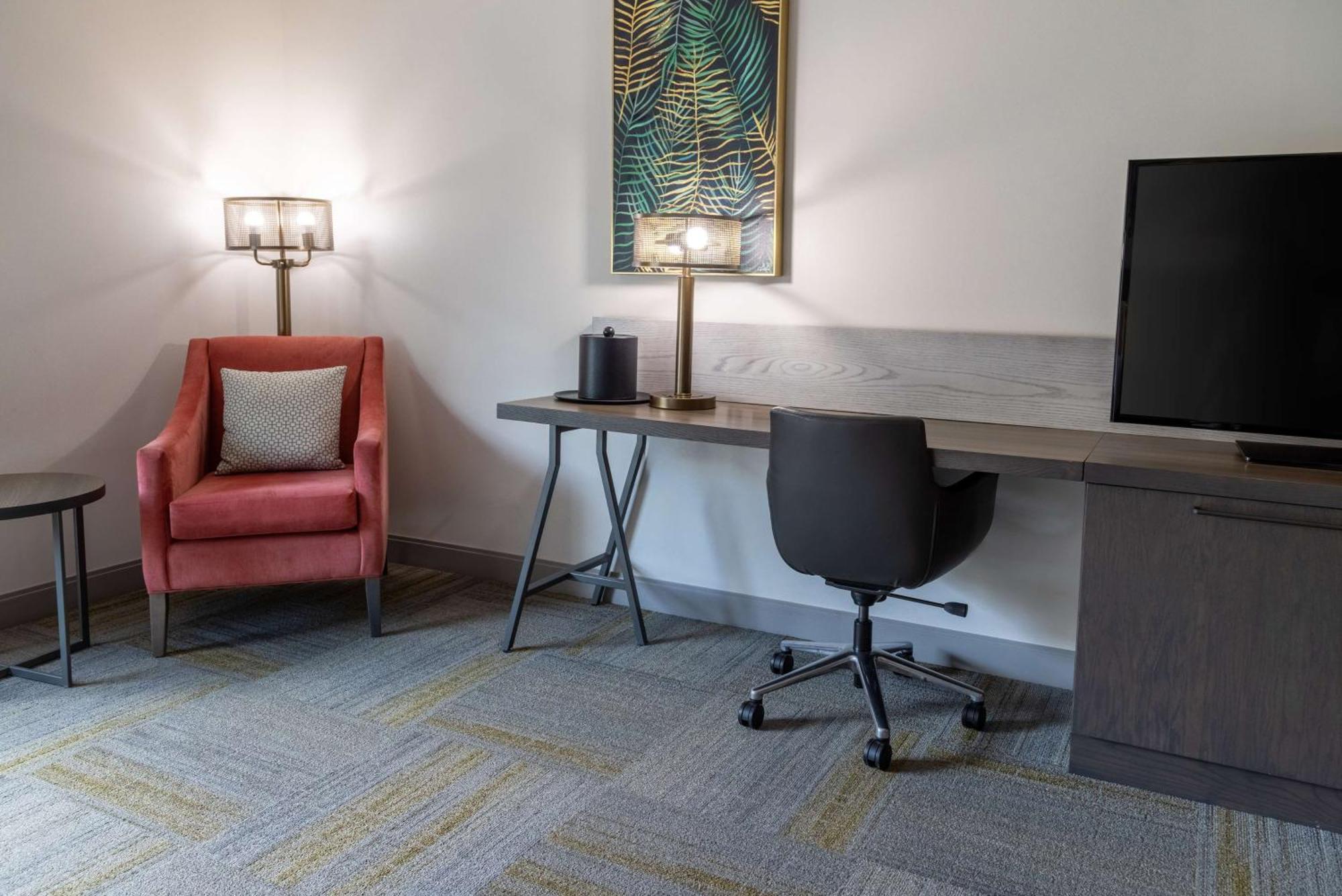 Hilton Garden Inn פרדריקטון מראה חיצוני תמונה