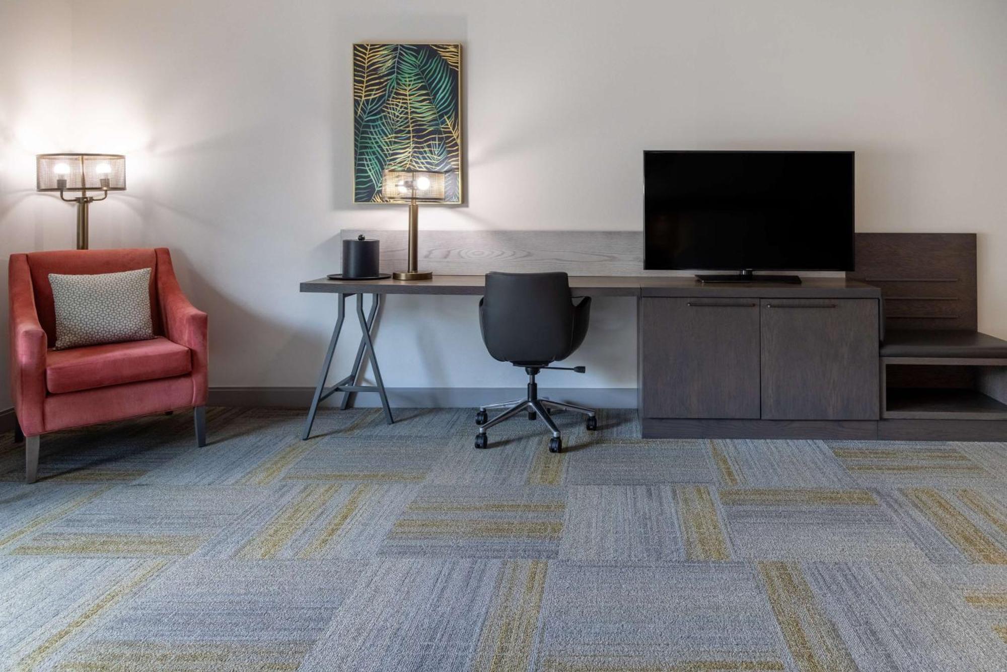 Hilton Garden Inn פרדריקטון מראה חיצוני תמונה